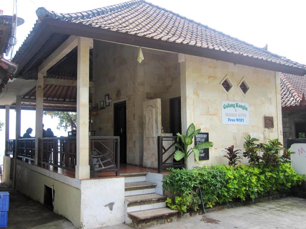 Galang Kangin Bungalows 2 Amed  Exterior photo