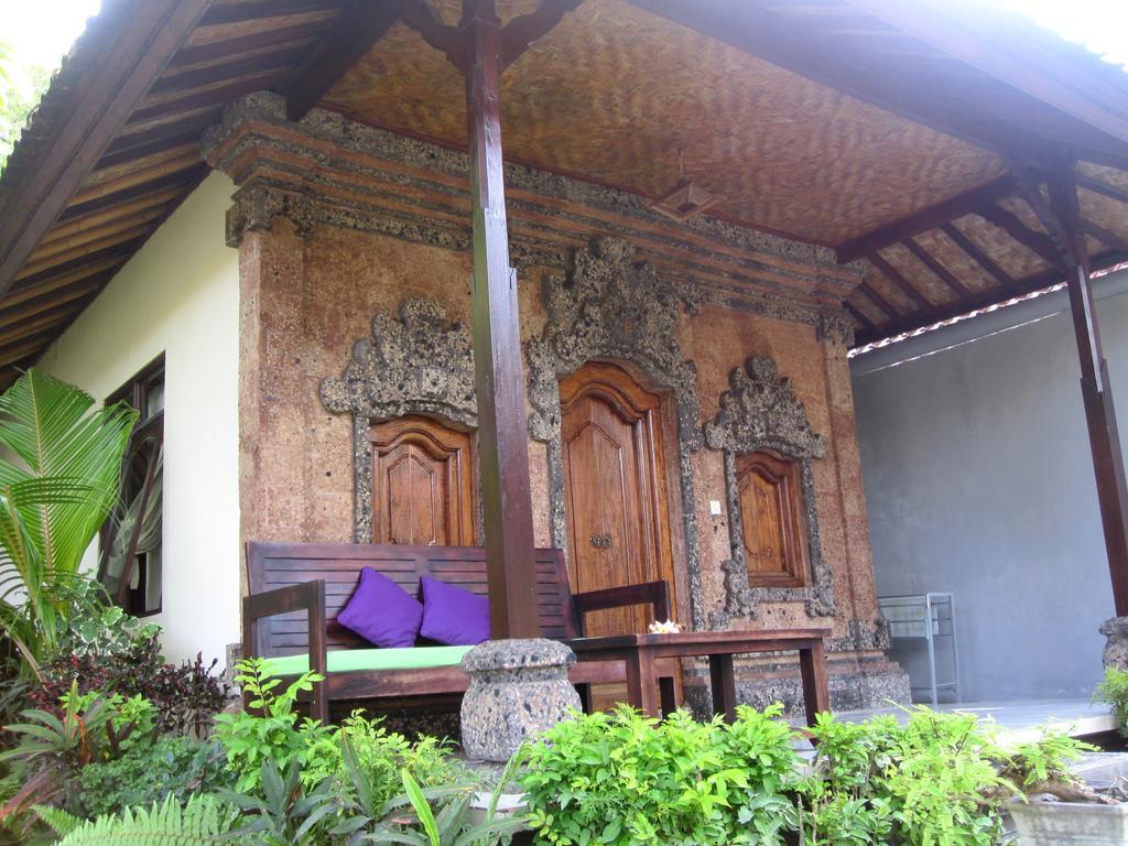 Galang Kangin Bungalows 2 Amed  Exterior photo