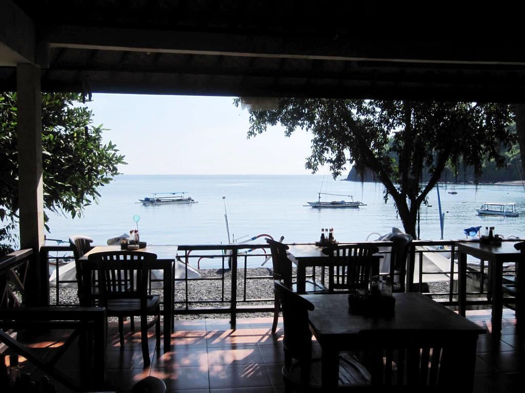 Galang Kangin Bungalows 2 Amed  Exterior photo